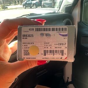 Ray-Ban Aviator Sunglasses - Silver Frame